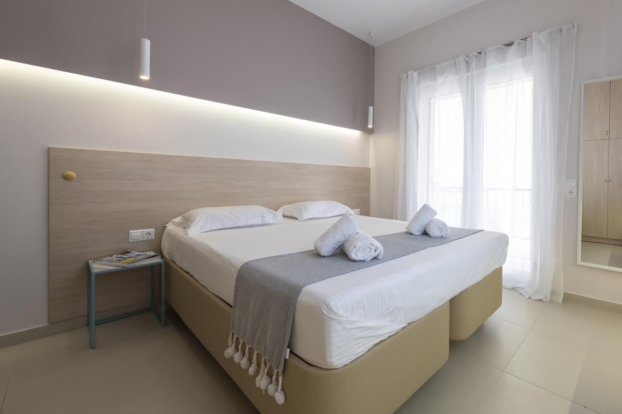 athens-welcome-bedroom